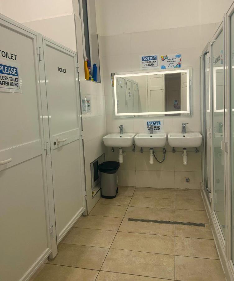 بيركيركارا Smart Hostel المظهر الخارجي الصورة