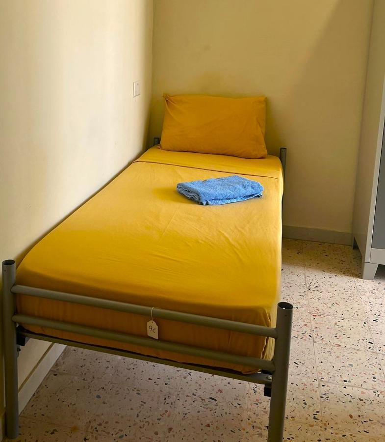 بيركيركارا Smart Hostel المظهر الخارجي الصورة