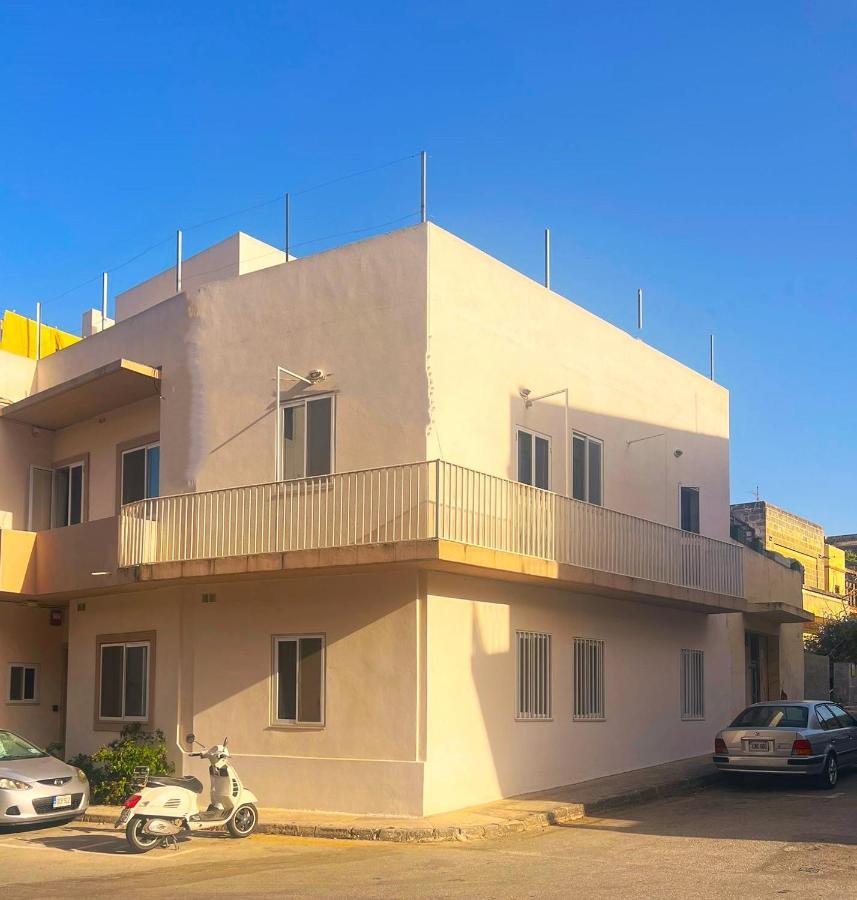 بيركيركارا Smart Hostel المظهر الخارجي الصورة
